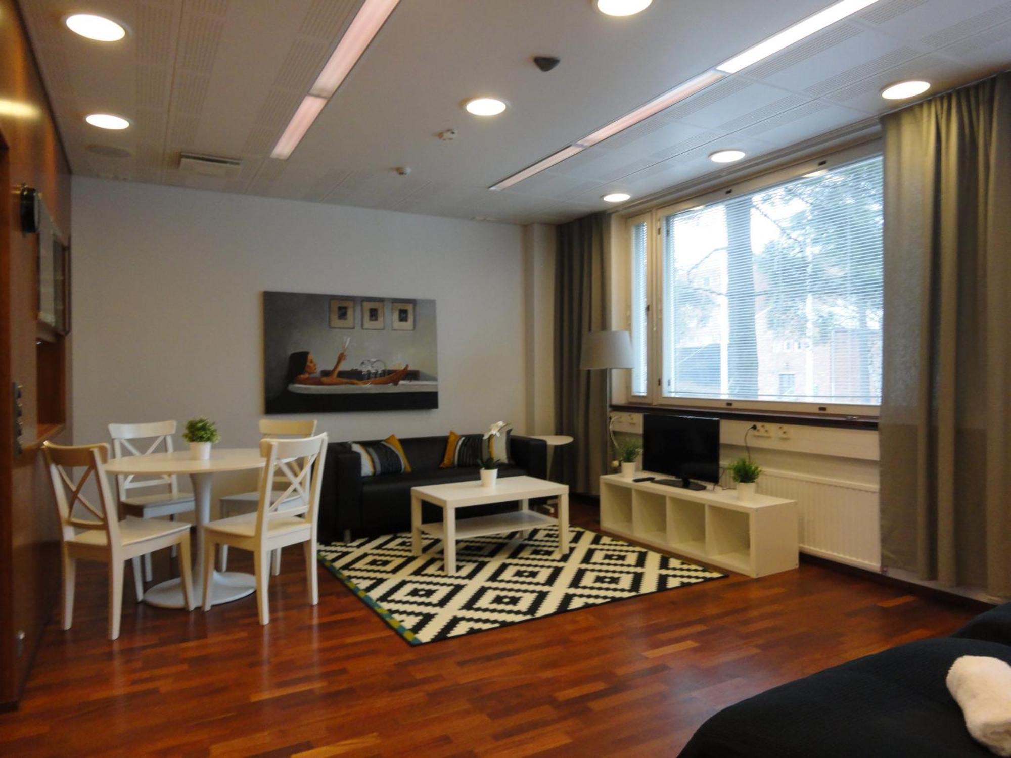 Forenom Hostel Espoo Otaniemi 외부 사진